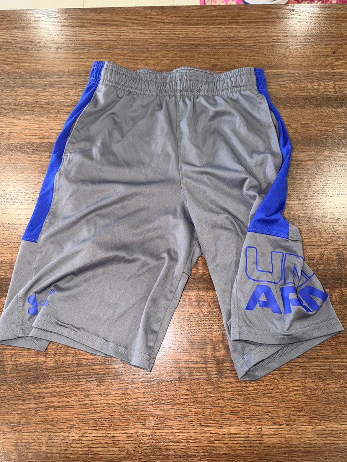 Under Armour shorts size YM Youth Medium 10/12