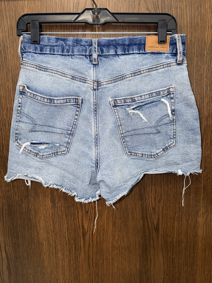 American Eagle Women’s Curvy Relaxed Shorts Size 8