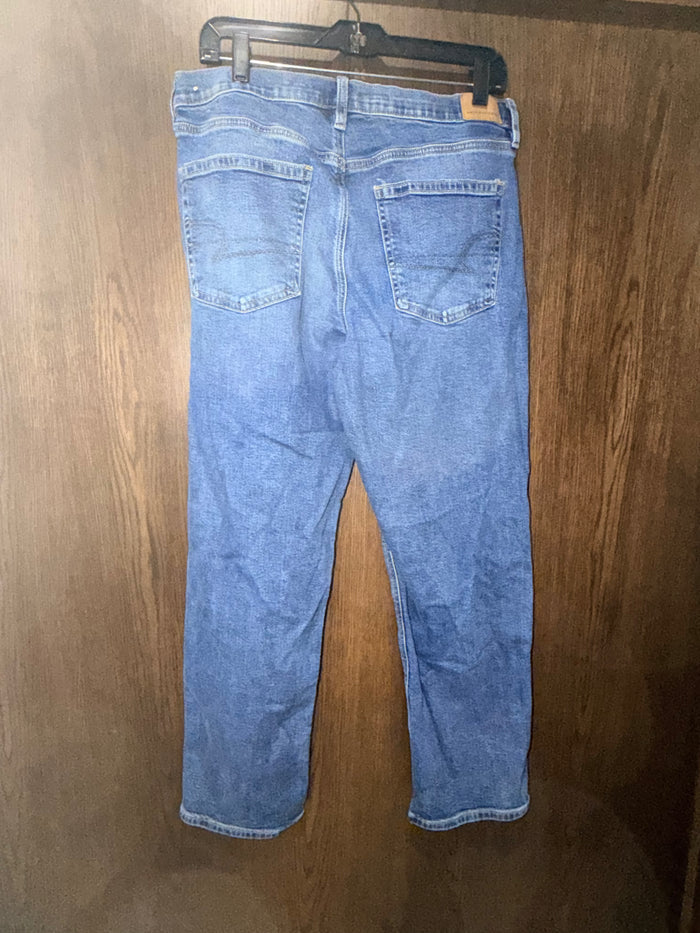 American Eagle Women’s 90’s Boyfriend Stretch Jeans 12 Short