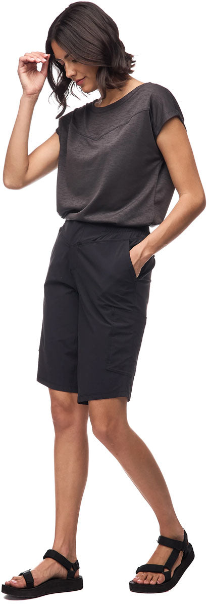 Viajar IV Shorts - Women's