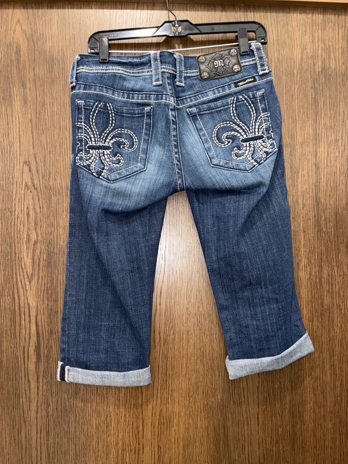 Women’s Miss Me Cropped  Jeans Size 28